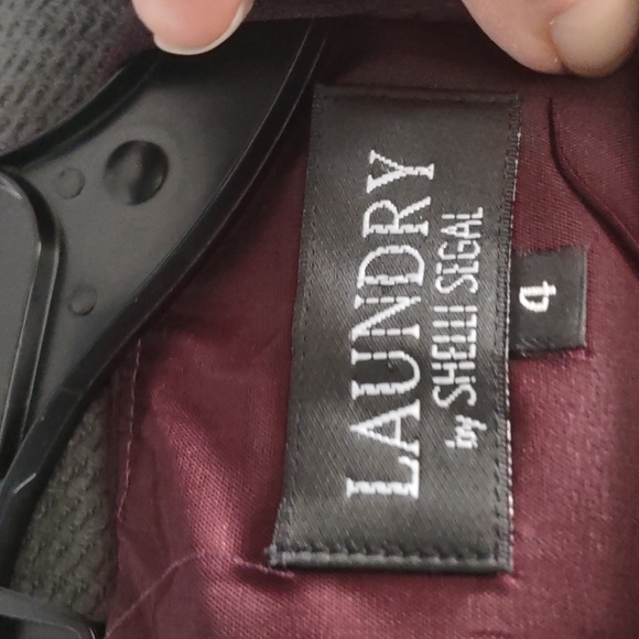 LAUNDRY By Shelli Segal Fitted Sleeveless Classic Burgundy Mini Dress Size 4 - Picture 5 of 6